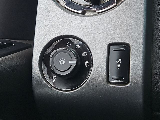 2015 Ford F-350SD Lariat DRW