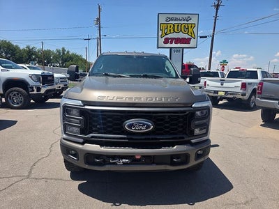 2023 Ford F-350SD Lariat