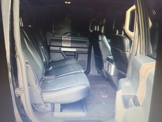 2017 Ford F-450SD Lariat DRW