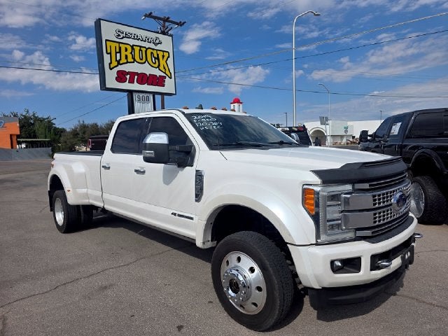 2022 Ford F-450SD Platinum DRW