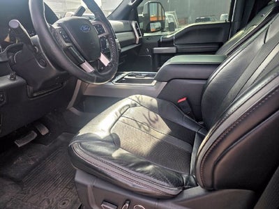 2022 Ford F-450SD Platinum DRW