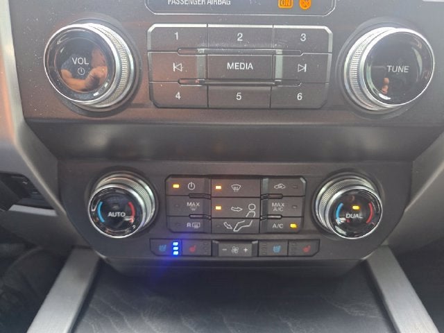 2022 Ford F-450SD Platinum DRW