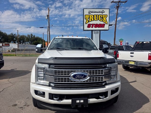 2022 Ford F-450SD Platinum DRW