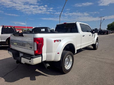 2022 Ford F-450SD Platinum DRW