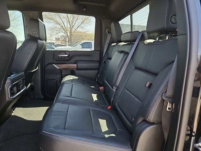 2022 Chevrolet Silverado 3500HD High Country