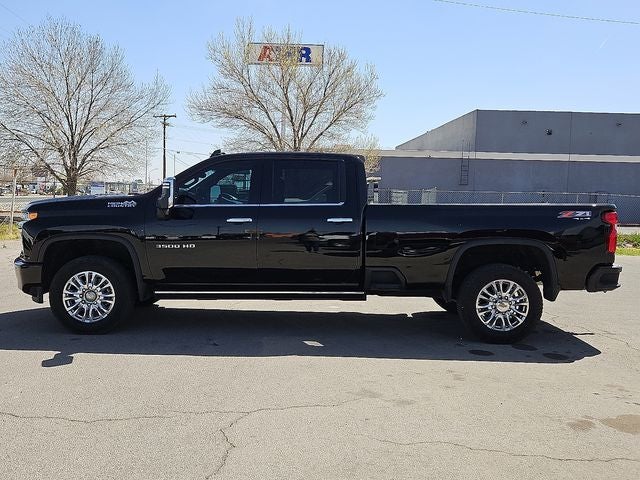 2022 Chevrolet Silverado 3500HD High Country