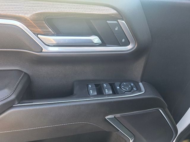 2025 Chevrolet Silverado 1500 LT LT1