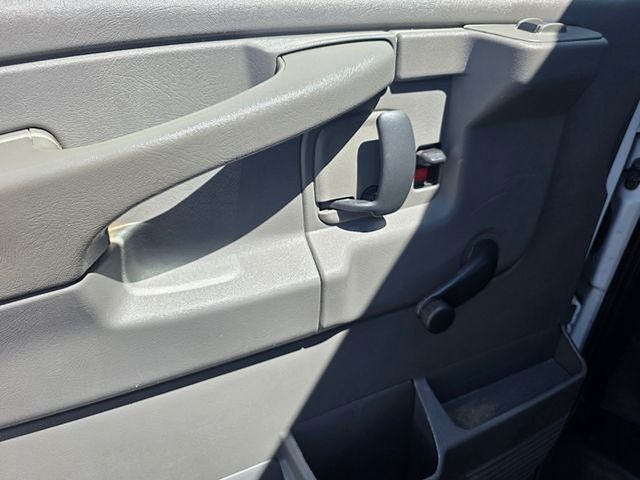 2013 Chevrolet Express 2500 Work Van Cargo