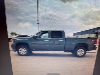2011 GMC Sierra 3500HD Denali