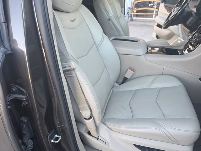 2020 Cadillac Escalade Base