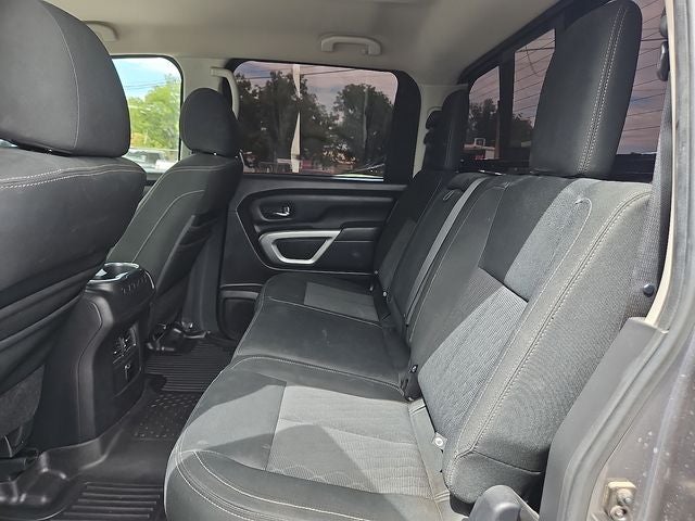 2016 Nissan Titan XD SV