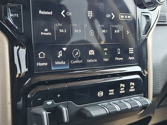 2024 RAM 2500 Laramie